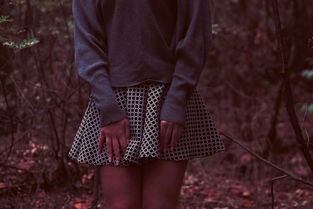 (时尚少女换装服装全部解锁不用登录)时尚少女换装游戏，服装解锁的魅力与探讨